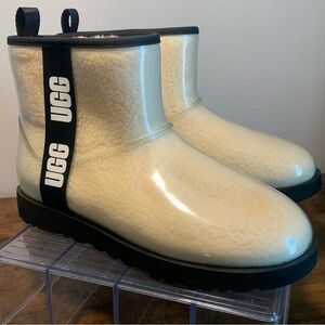 UGG Classic Clear Mini Boot Women’s - Size 11 New